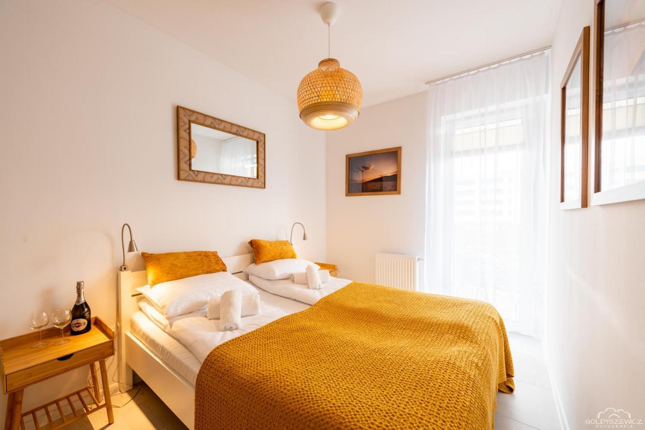 Horyzont Apartamenty - Kapitanski Mostek- Blisko Portu- Sniadania Kolobrzeg Exterior photo