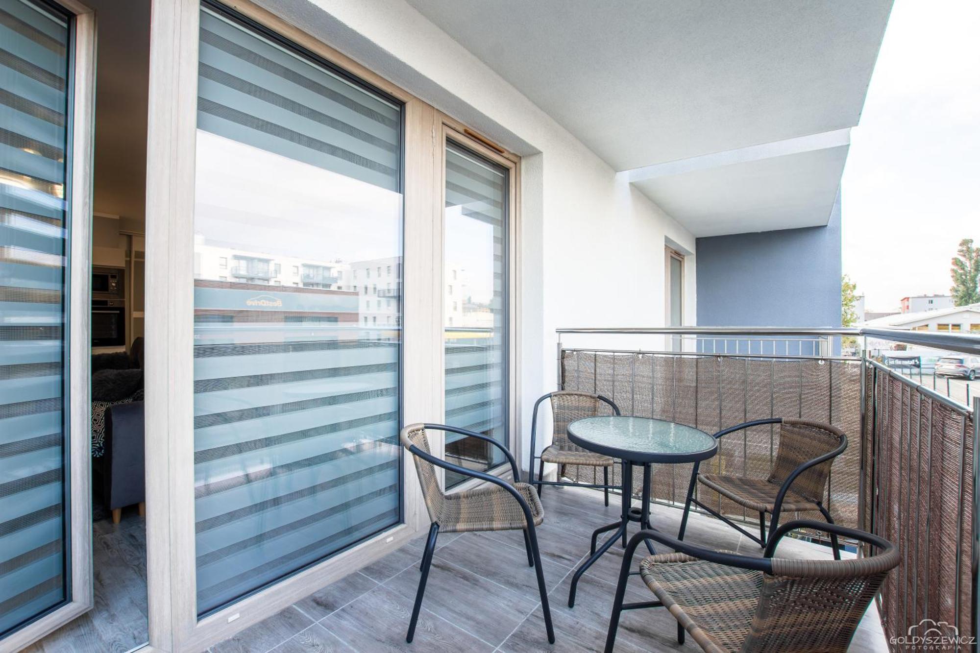 Horyzont Apartamenty - Kapitanski Mostek- Blisko Portu- Sniadania Kolobrzeg Exterior photo